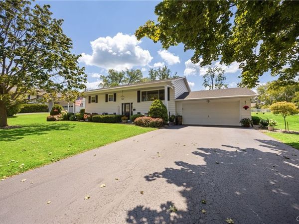 305 Gordon Avenue , Sherrill, NY 13461