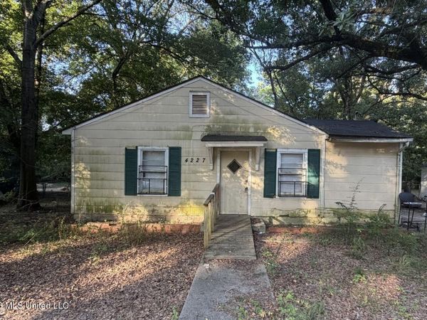 4227 Chennault Avenue, Jackson, MS 39209