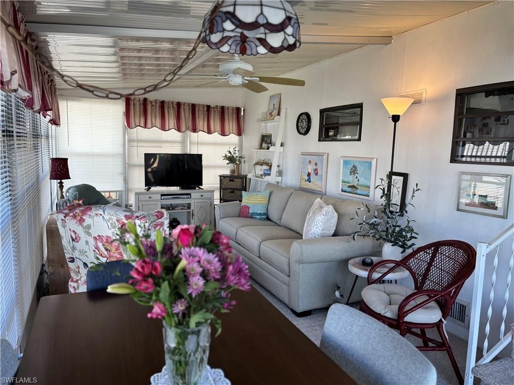 9 Jade Dr , Naples, FL 34114 Photo