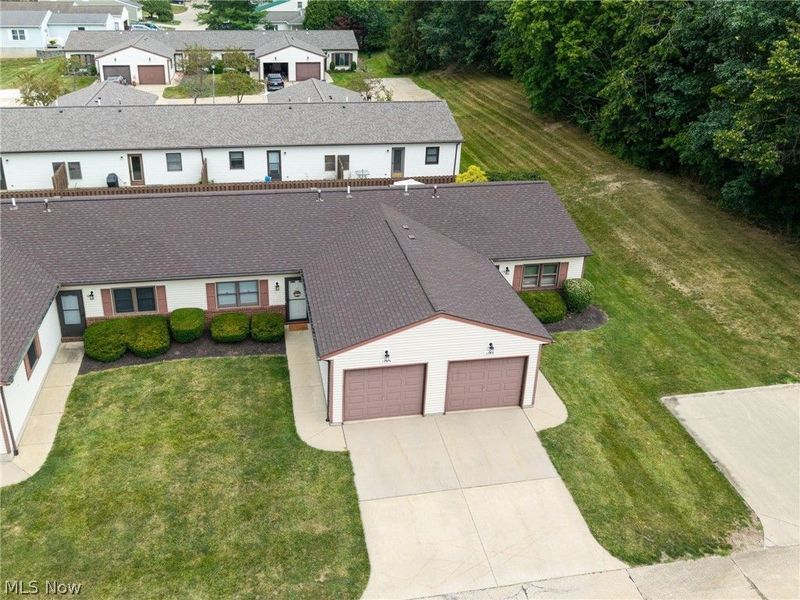 128 Royal Crest Drive, Unit K, Seville, OH 44273 Photo 2