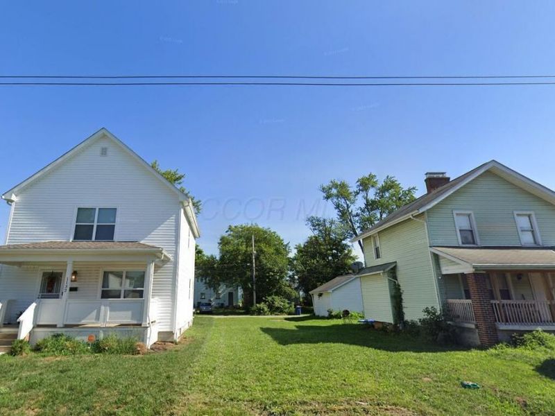 1136 E 21st Avenue , Columbus, OH 43211 Photo 3