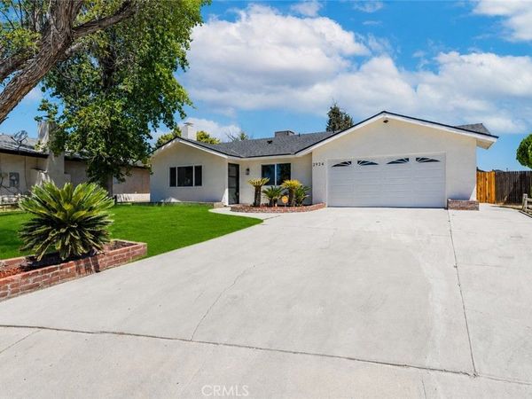 2924 Cedarwood , Bakersfield, CA 93309