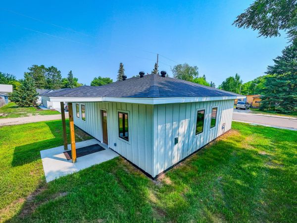 75 2nd Avenue NE, Laporte, MN 56461