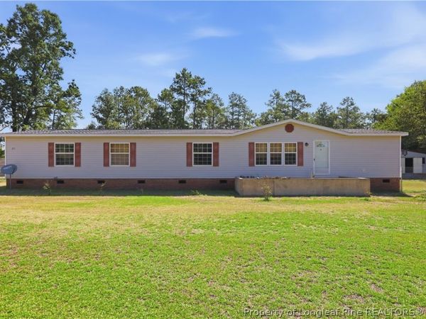 371 Maysville Lane Lane, Tar Heel, NC 28392