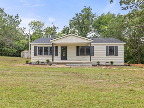 1929 COUNTY ROAD 700 RD, Corinth, MS 38834