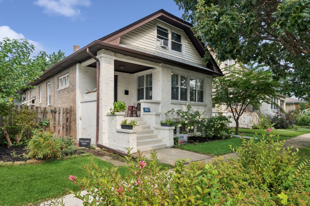 1183 S Cuyler Avenue, Oak Park, IL 60304 Main Photo