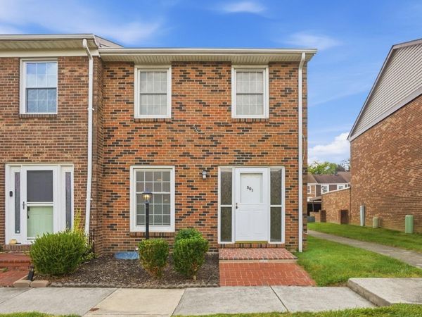 501 Clairbrook Avenue , Unit JG8, Columbus, OH 43228