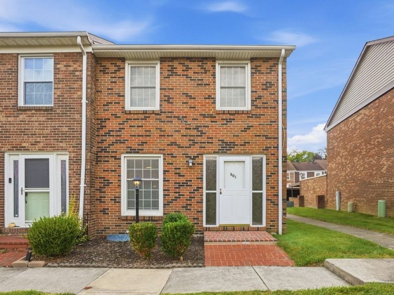 501 Clairbrook Avenue , Unit JG8, Columbus, OH 43228 Photo 1
