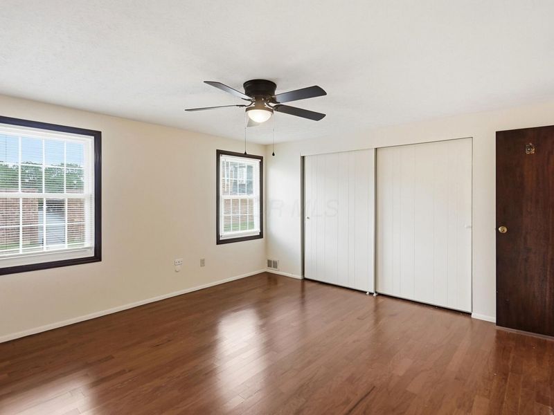 501 Clairbrook Avenue , Unit JG8, Columbus, OH 43228 Photo 17