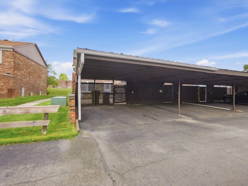 501 Clairbrook Avenue , Unit JG8, Columbus, OH 43228 Photo 41