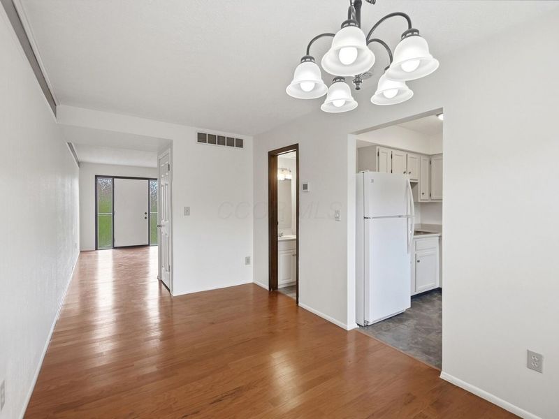 501 Clairbrook Avenue , Unit JG8, Columbus, OH 43228 Photo 7
