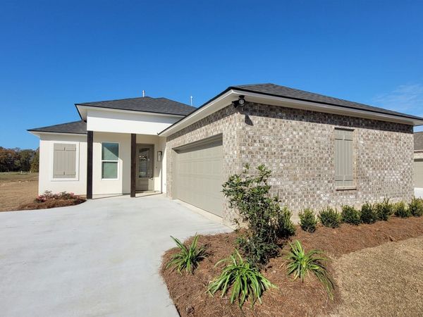 18955 Pharlap Way, Zachary, LA 70791