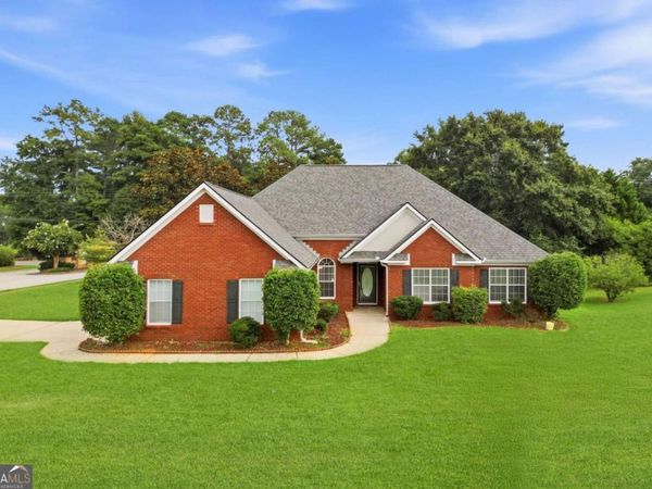 101 Moss Pointe Drive, Mcdonough, GA 30253