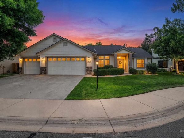 4369 W Hearst St, Meridian, ID 83642