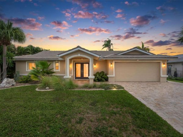 5548 LEEWARD LANE , NEW PORT RICHEY, FL 34652