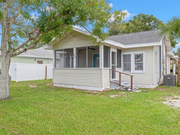 605 3RD AVENUE SW, LARGO, FL 33770