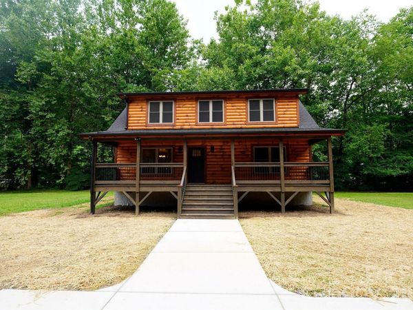 616 Twinbrook Lane, Maggie Valley, NC 28751