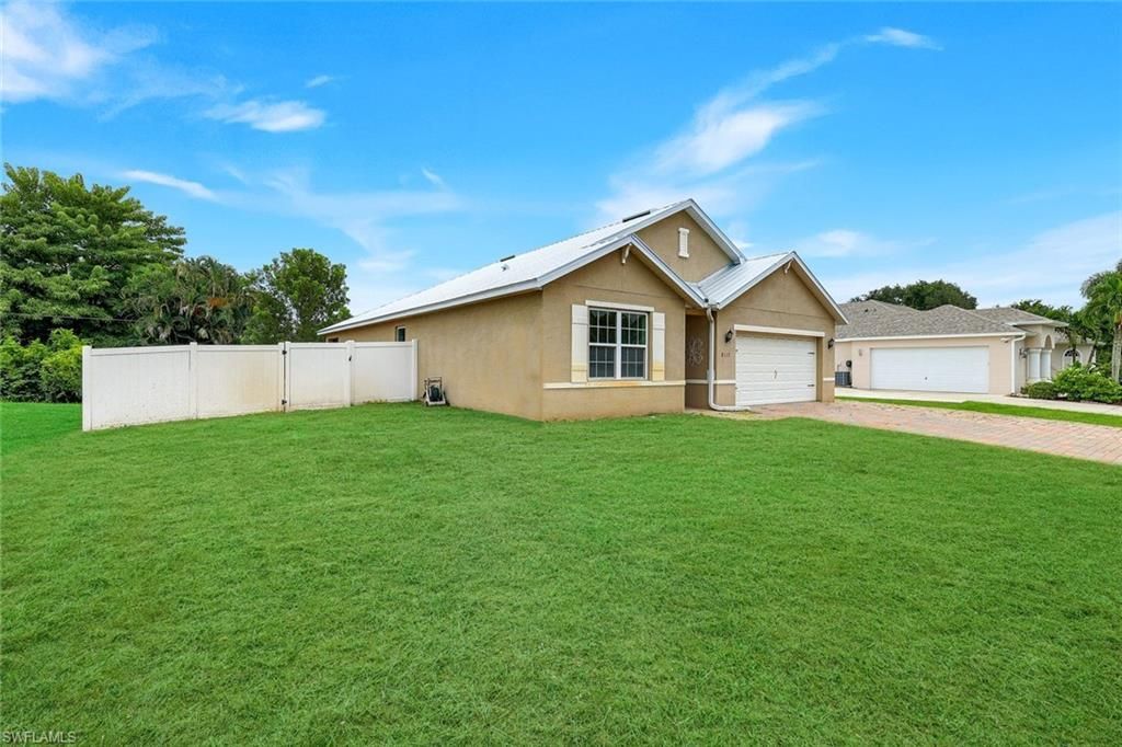8117 Sandpiper Rd , Fort Myers, FL 33967 Photo