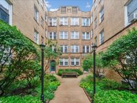 844 W Ainslie Street, Chicago, IL 60640 primary photo