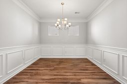 372 Palfrey Drive photo 4