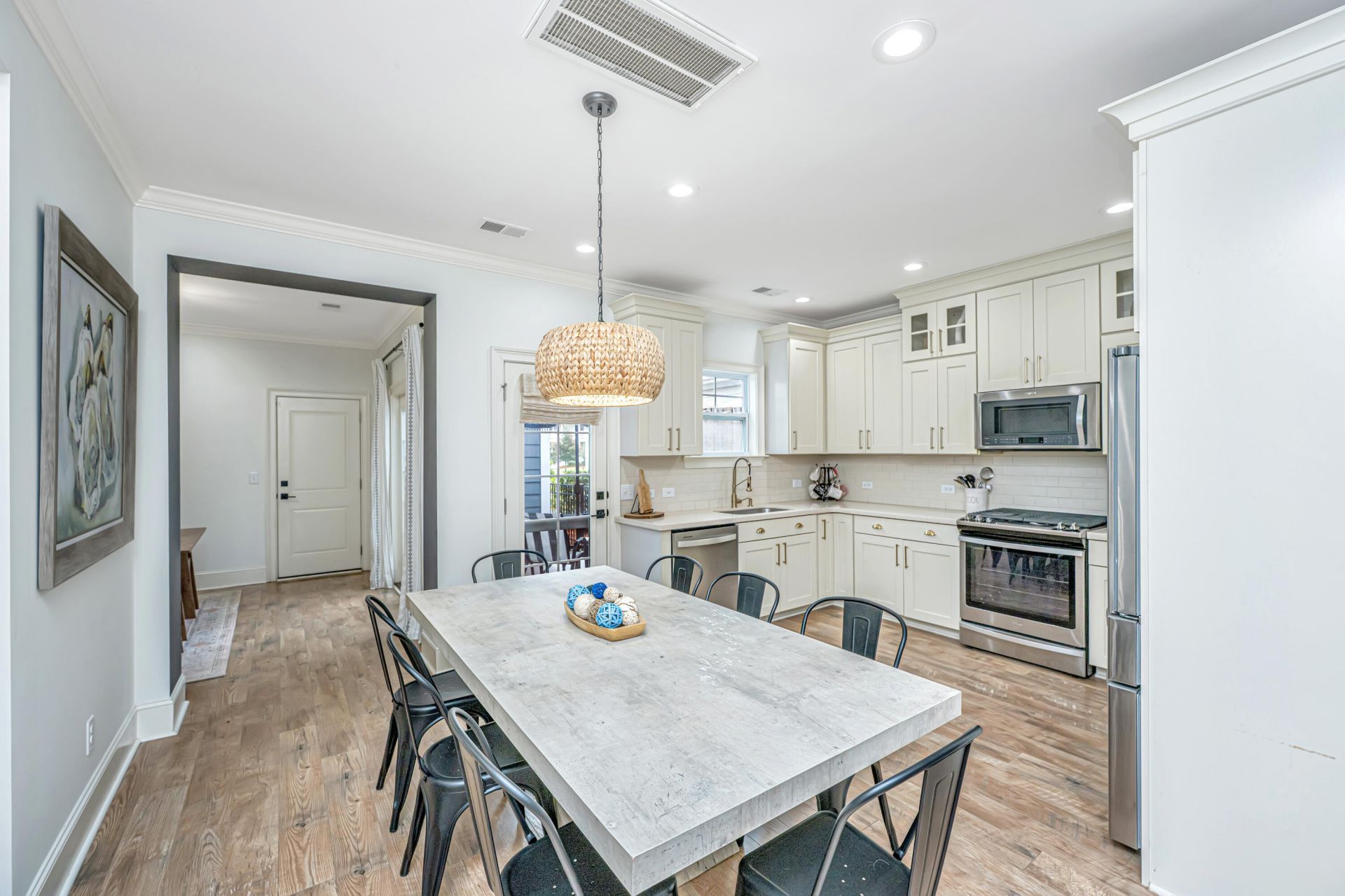 3435 Yarmouth Drive Photo 14