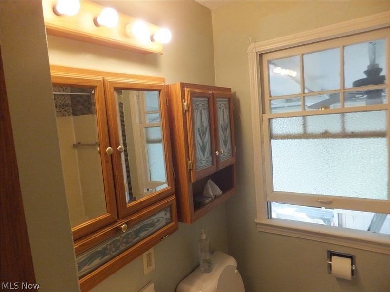 12929 W Pleasant Valley Road, Parma, OH 44129 Photo 6