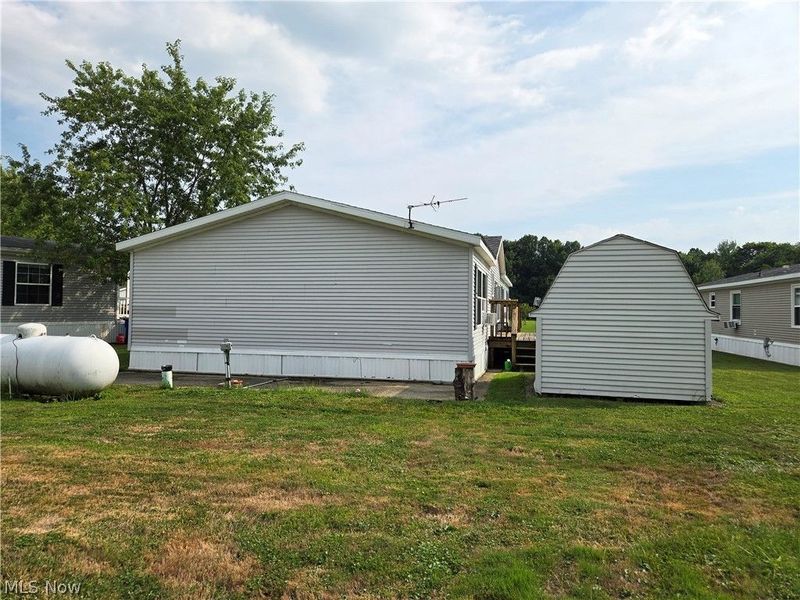 10039 State Route 700, Unit 111, Mantua, OH 44255 Photo 5