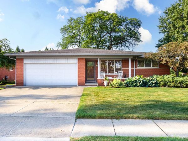 13332 Martin Road , Warren, Mi 48088