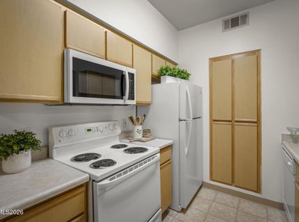 6850 Sharlands Avenue, Unit # 1107, Reno, NV 89523 Photo
