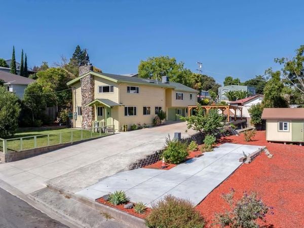 748 3rd Ave. , Pinole, CA 94564