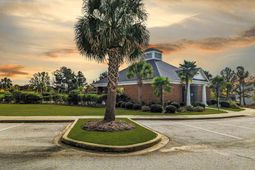 633 Chaterelle Way  photo 4