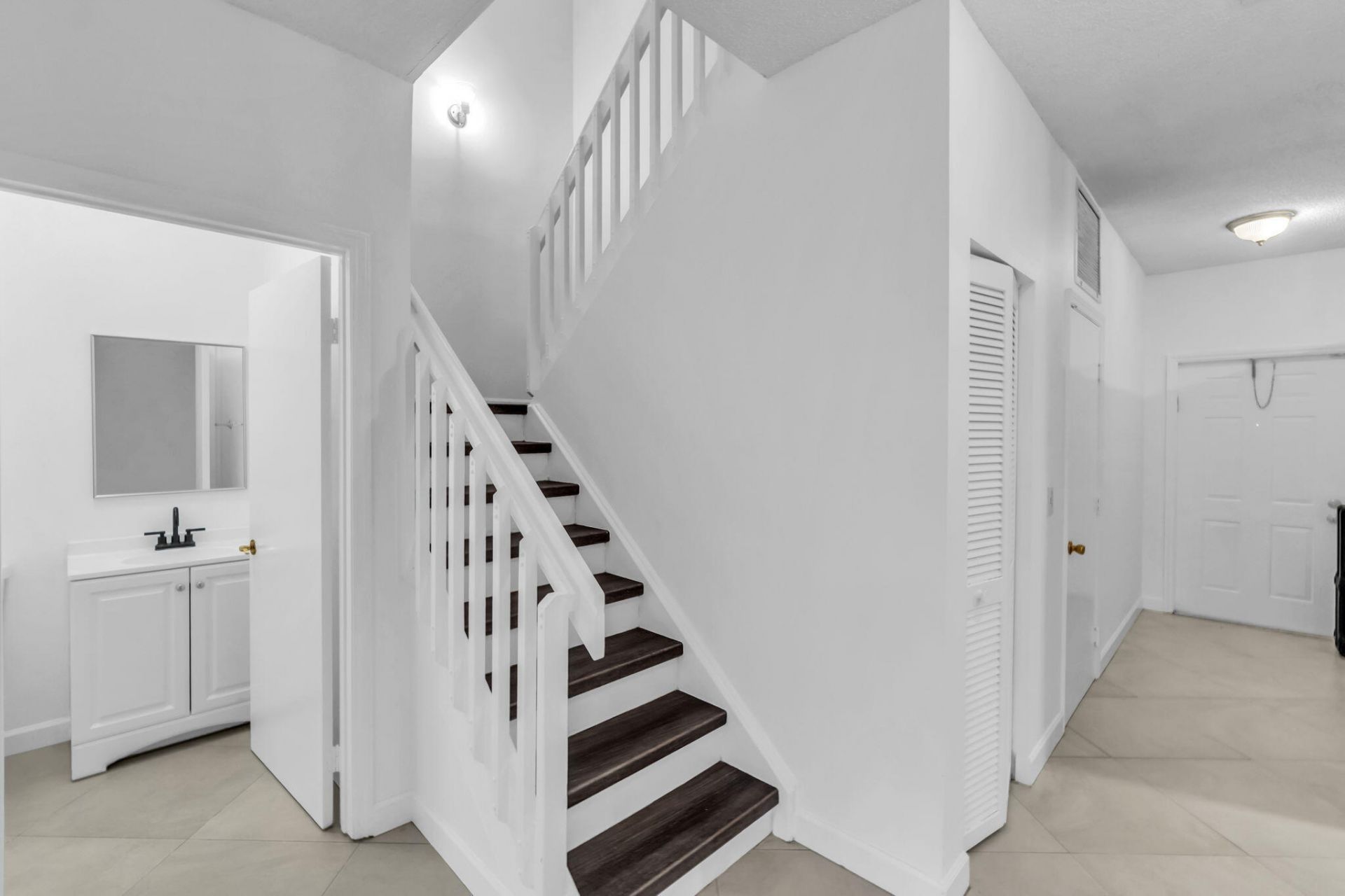 6813 Via Regina, Boca Raton, FL 33433 Photo