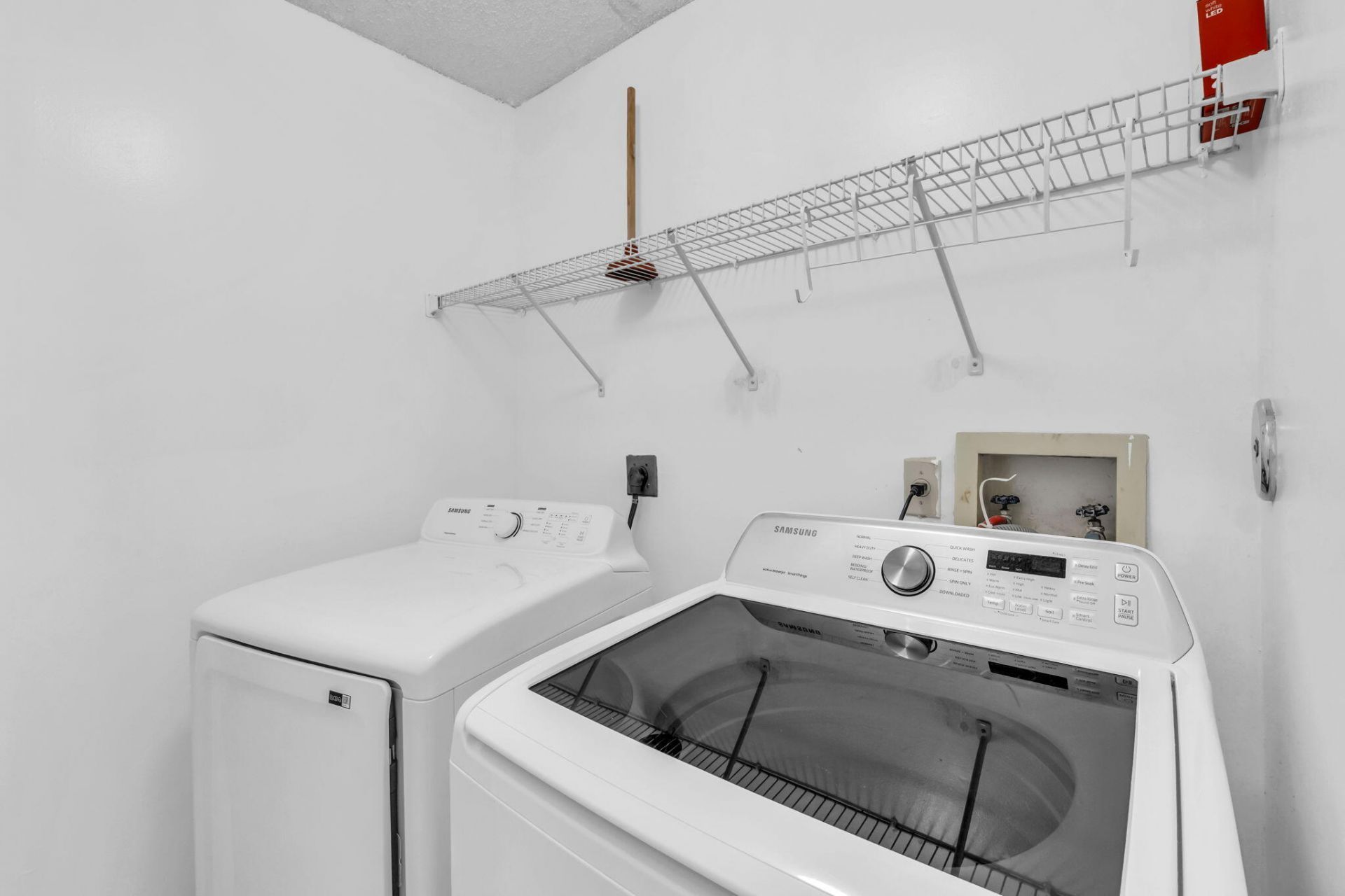 6813 Via Regina, Boca Raton, FL 33433 Photo