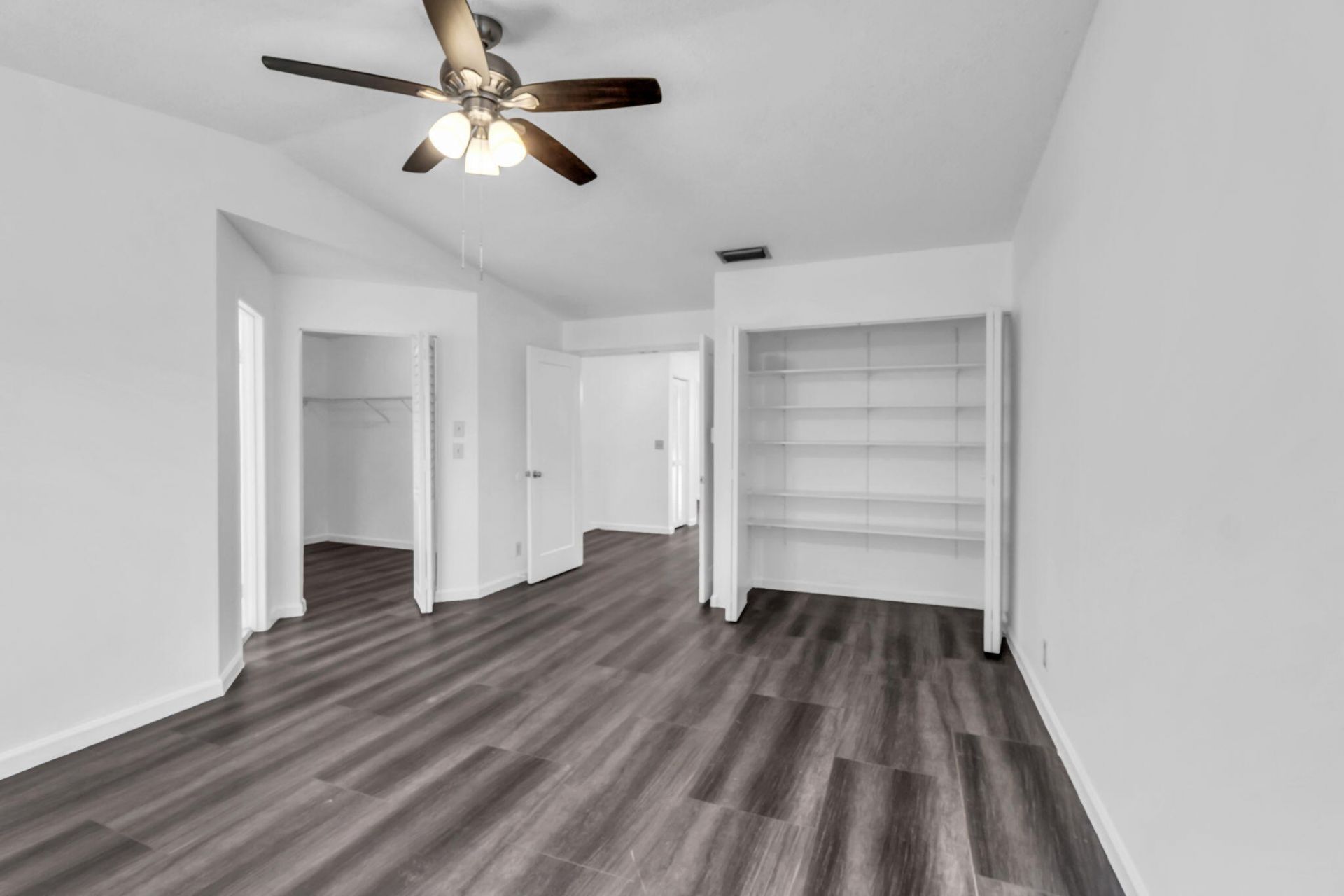 6813 Via Regina, Boca Raton, FL 33433 Photo