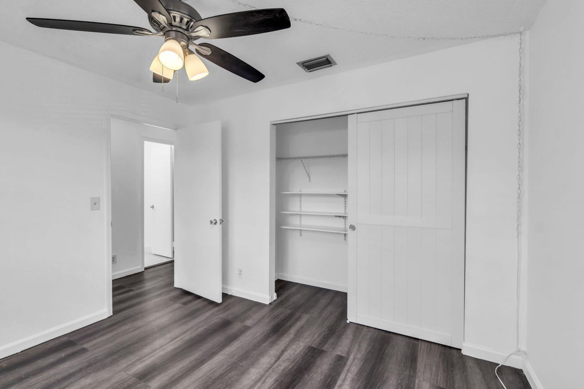 6813 Via Regina, Boca Raton, FL 33433 Photo
