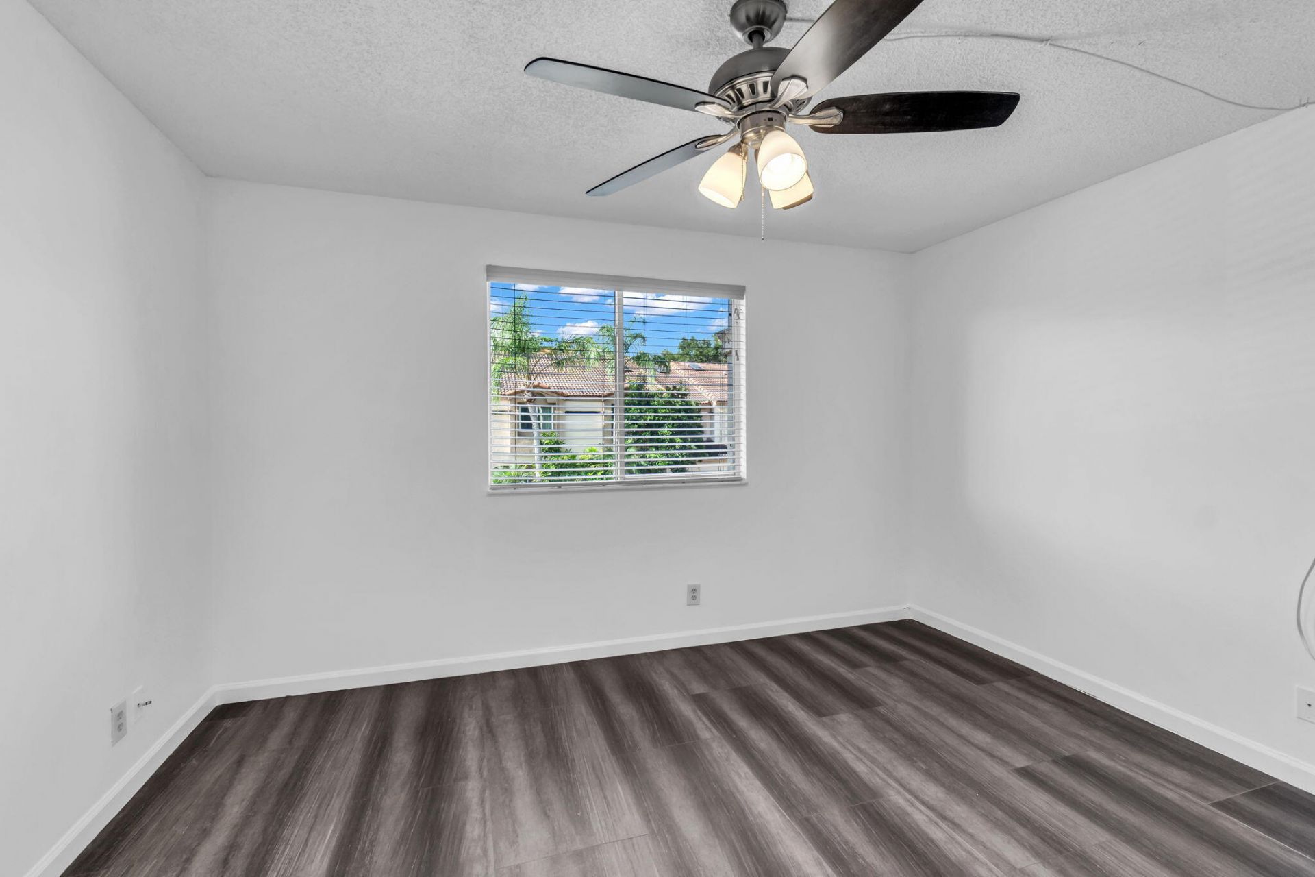 6813 Via Regina, Boca Raton, FL 33433 Photo