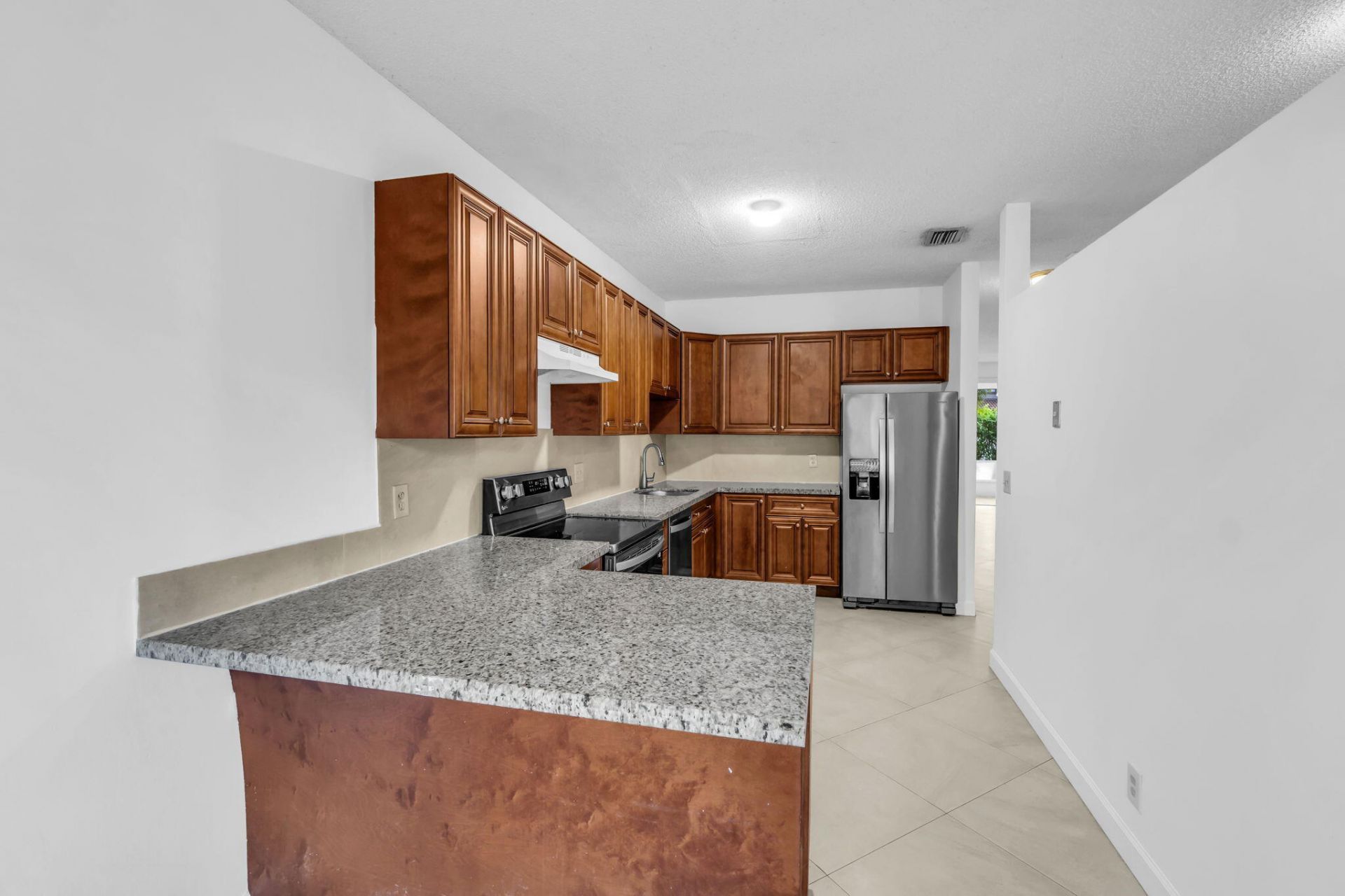 6813 Via Regina, Boca Raton, FL 33433 Photo