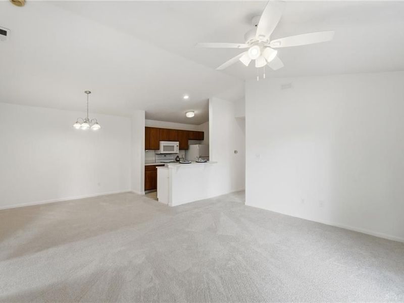 1420 Lake Pointe Way, Centerville, OH 45459 Photo 12