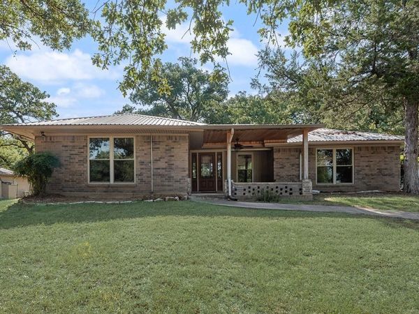 5700 N Ann Lane N, Fort Worth, TX 76140
