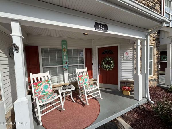 537 Orchard Valley Way, Pigeon Forge, TN 37862