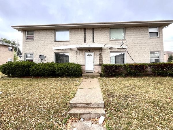 5480 N 92nd STREET, Milwaukee, WI 53225