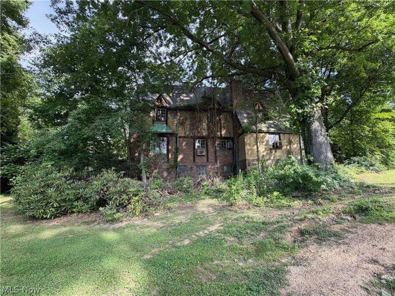 946 Park Boulevard W, East Liverpool, OH 43920 Photo 11