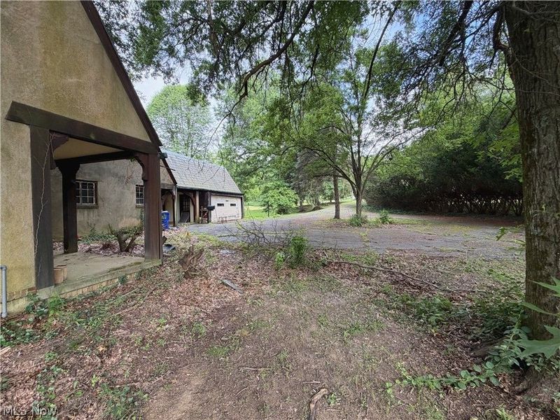 946 Park Boulevard W, East Liverpool, OH 43920 Photo 13