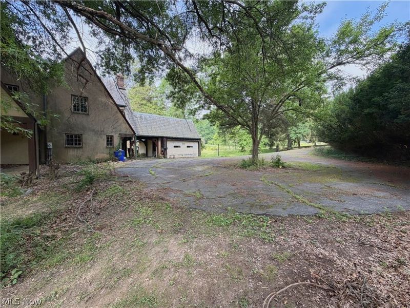 946 Park Boulevard W, East Liverpool, OH 43920 Photo 14