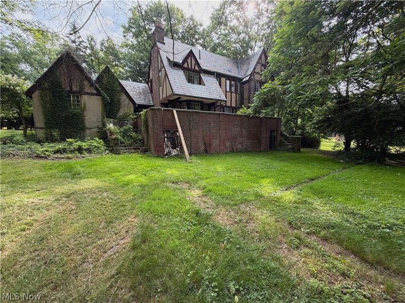 946 Park Boulevard W, East Liverpool, OH 43920 Photo 8