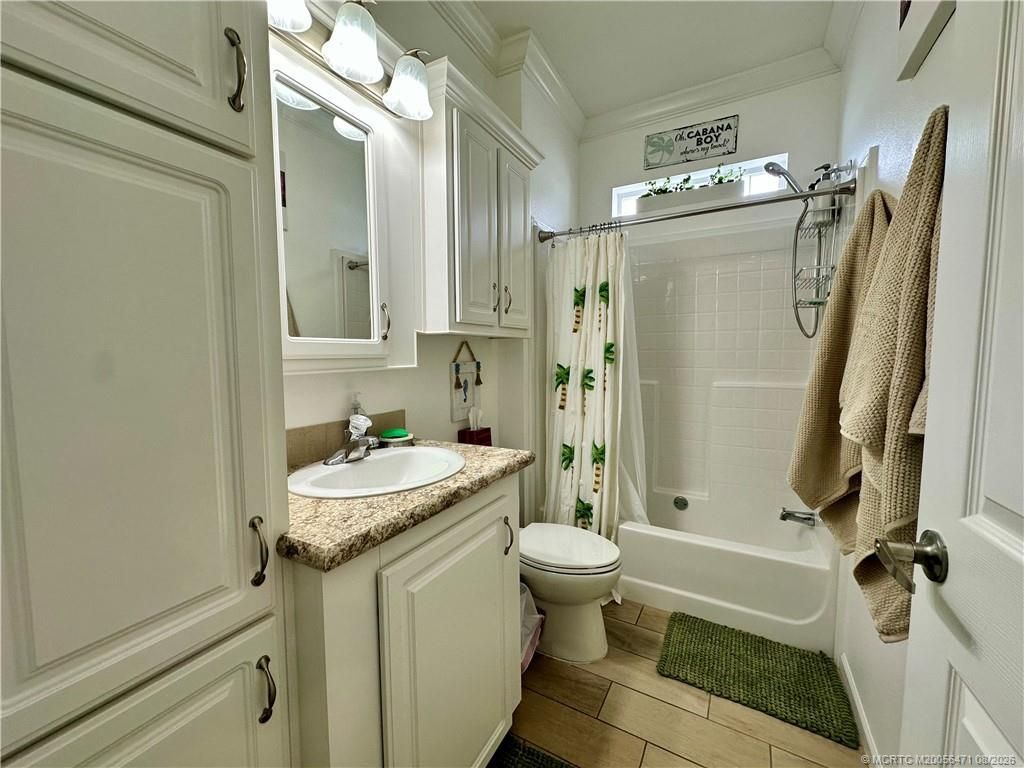 174 NE Portside Drive, Jensen Beach, FL 34957 Photo