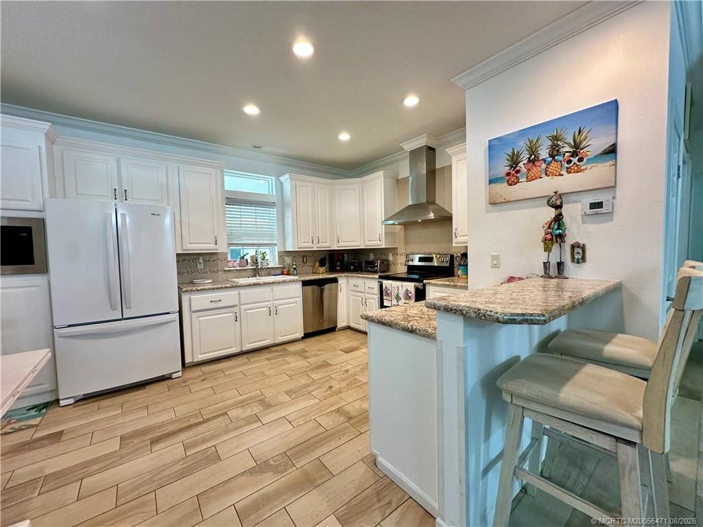 174 NE Portside Drive, Jensen Beach, FL 34957 Photo