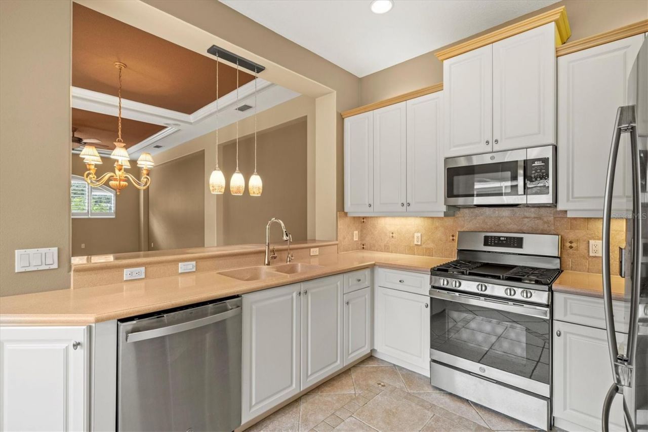 9405 34th Court E, Parrish, FL 34219 Photo