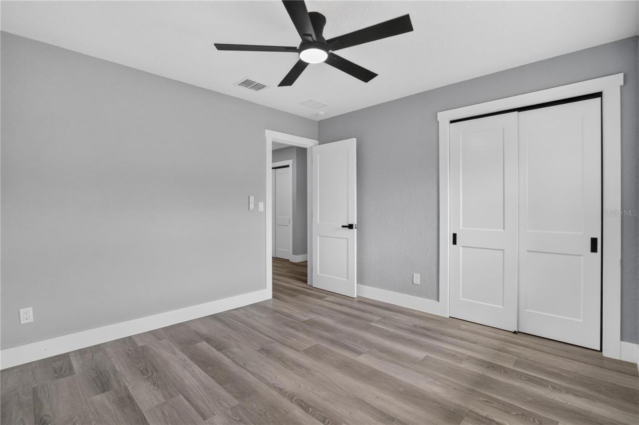 2700 12th Street S, Saint Petersburg, FL 33705 Photo