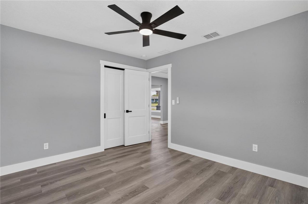 2700 12th Street S, Saint Petersburg, FL 33705 Photo
